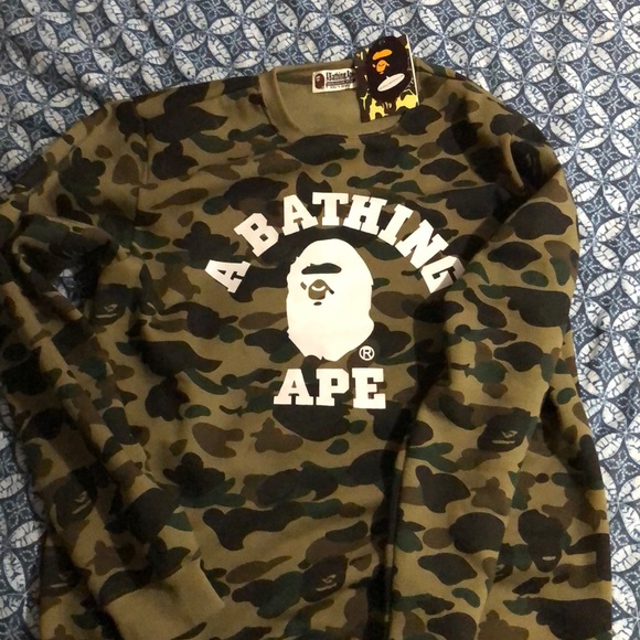 A bathing ape crewneck sweater camo green - Picture 1 of 3